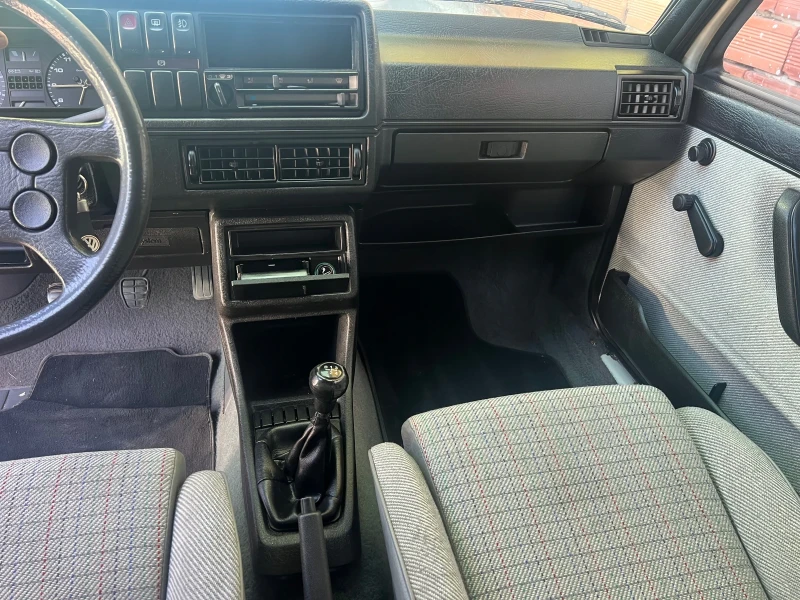 VW Golf, снимка 10 - Автомобили и джипове - 48220596