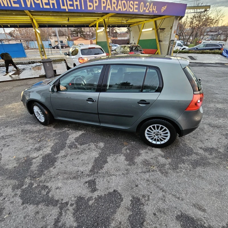 VW Golf 1.6 бензин нов внос Германия, снимка 6 - Автомобили и джипове - 48233577