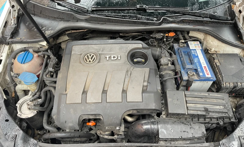 VW Golf, снимка 8 - Автомобили и джипове - 48456175