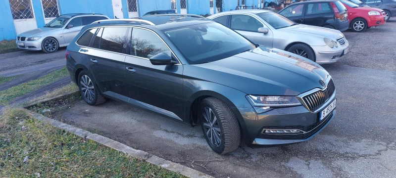 Skoda Superb, снимка 4 - Автомобили и джипове - 48614690