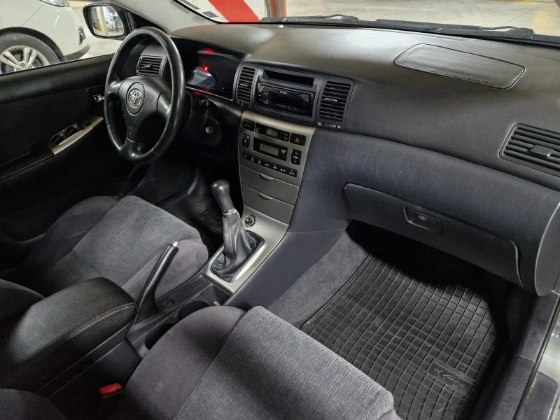 Toyota Corolla 1.6 VVTi Бензин/Газ, снимка 7 - Автомобили и джипове - 48749460