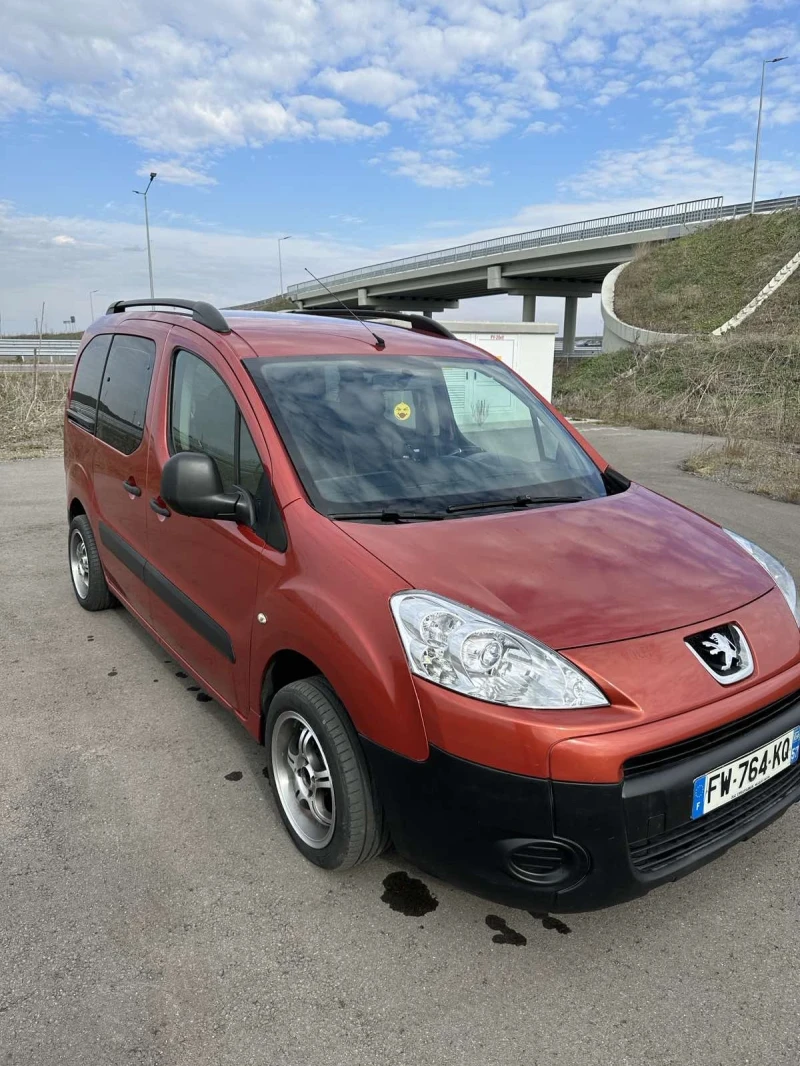 Peugeot Partner 1.6 HDI Tepee Нов Внос!, снимка 2 - Автомобили и джипове - 49082076