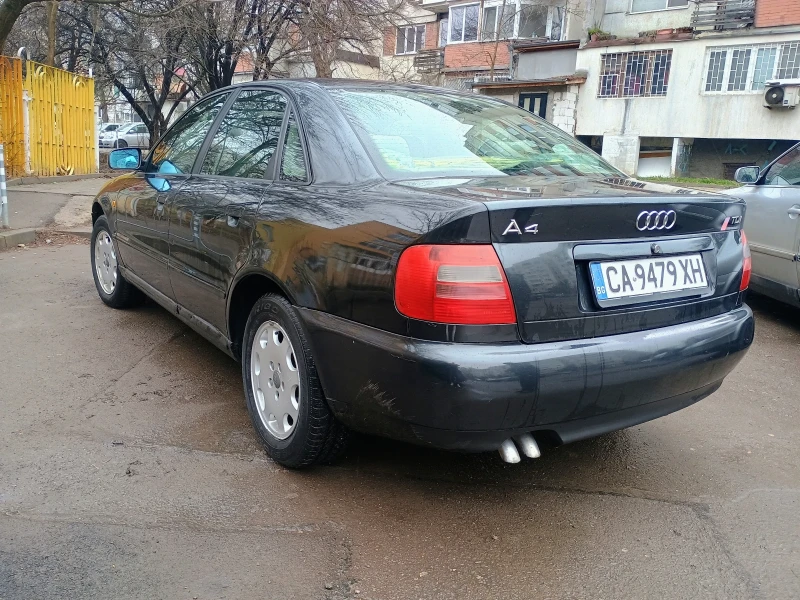 Audi A4, снимка 4 - Автомобили и джипове - 49326118