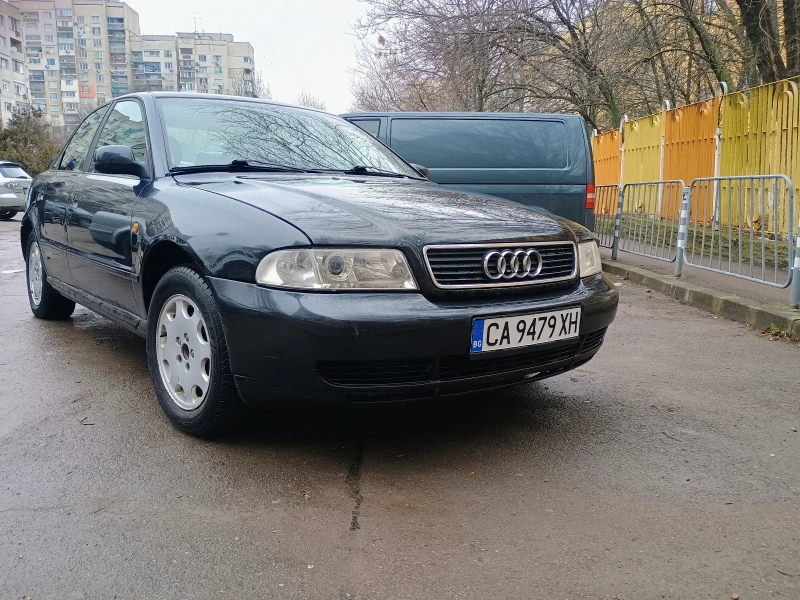 Audi A4, снимка 2 - Автомобили и джипове - 49326118