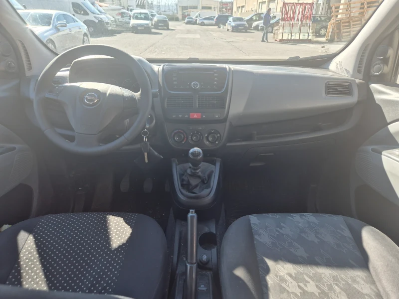 Opel Combo 1.6CDTI* 6 СКОРОСТИ* КЛИМАТИК* 5 МЕСТА* СЕРВ.ИСТОР, снимка 8 - Автомобили и джипове - 49403526