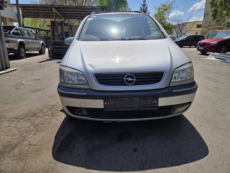 Opel Zafira 1.6 I 16V, снимка 3 - Автомобили и джипове - 50060880