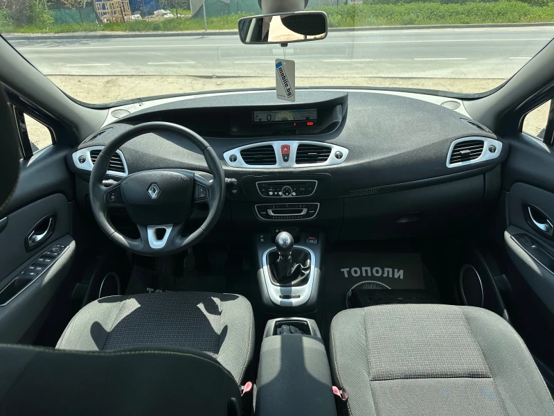 Renault Scenic 1.9dci-131к.с.! Keyless Go! Euro5! , снимка 9 - Автомобили и джипове - 50325413