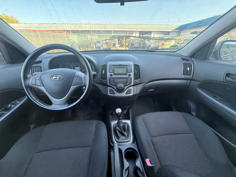 Hyundai I30 1.4 бензин, 109 к.с., снимка 15 - Автомобили и джипове - 51822988