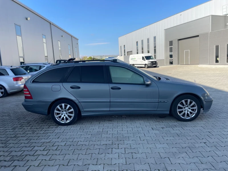 Mercedes-Benz C 200 Фейслифт/автомат, снимка 8 - Автомобили и джипове - 52007589