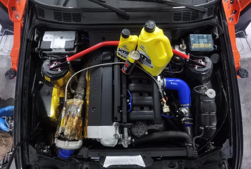 BMW 318 M50B25 TURBO, снимка 9 - Автомобили и джипове - 52335915