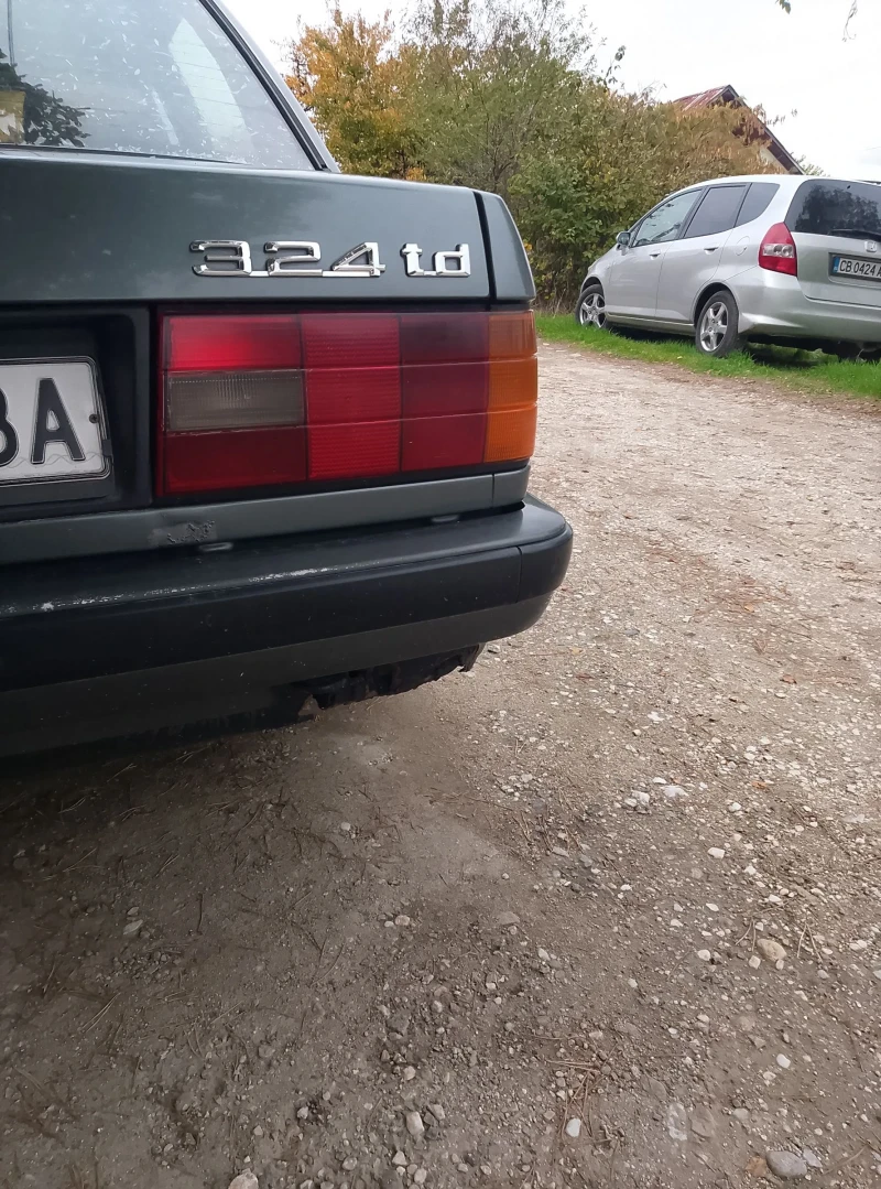 BMW 324 324TD, снимка 4 - Автомобили и джипове - 52309011