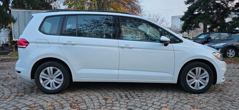 VW Touran 1.4 TSI * 7 МЕСТЕН* * ШВЕЙЦАРИЯ* , снимка 4 - Автомобили и джипове - 52632312