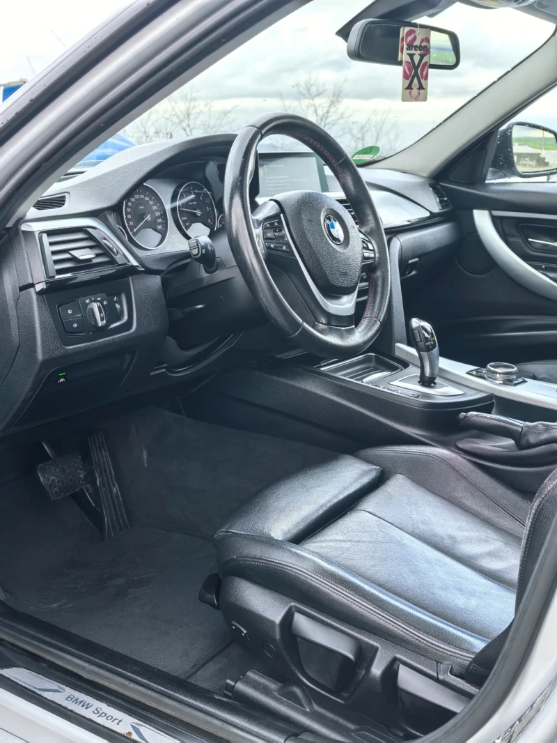 BMW 335 Коледна промоция, снимка 8 - Автомобили и джипове - 52722407