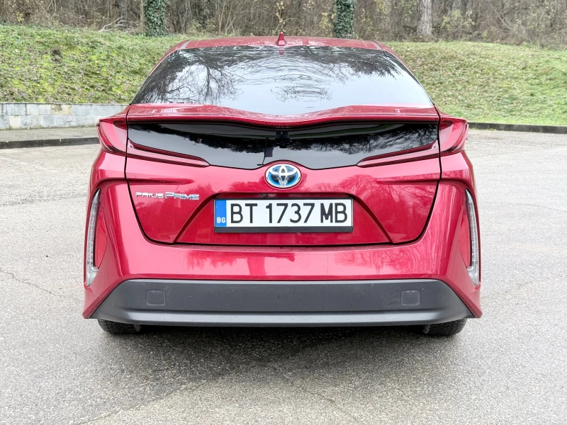 Toyota Prius PRIME* Plug in Hybrid* KeyLess* , снимка 3 - Автомобили и джипове - 52926277