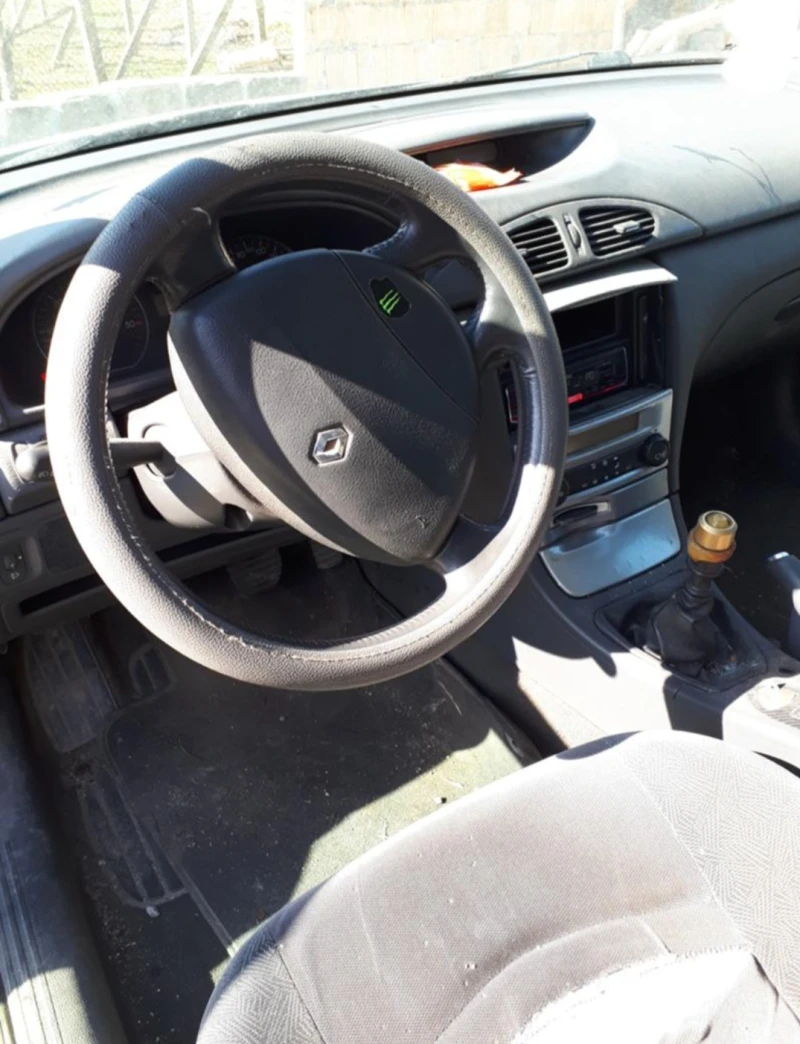 Renault Laguna 1, 9, снимка 7 - Автомобили и джипове - 53181964