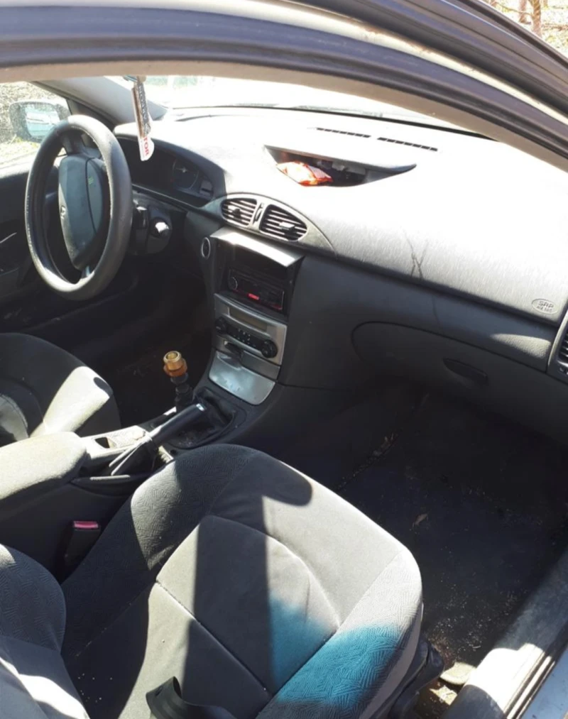 Renault Laguna 1, 9, снимка 6 - Автомобили и джипове - 53181964