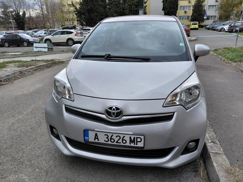 Toyota Verso S, снимка 2 - Автомобили и джипове - 53225950