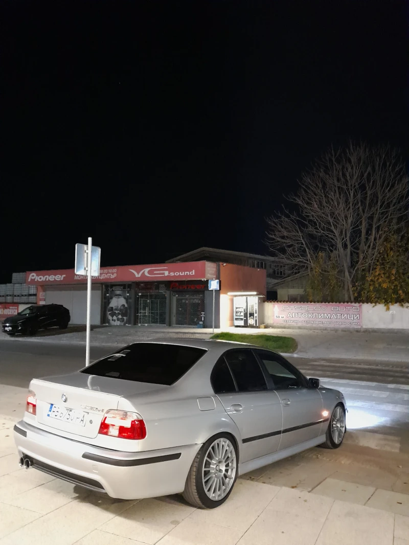 BMW 530, снимка 9 - Автомобили и джипове - 53326306