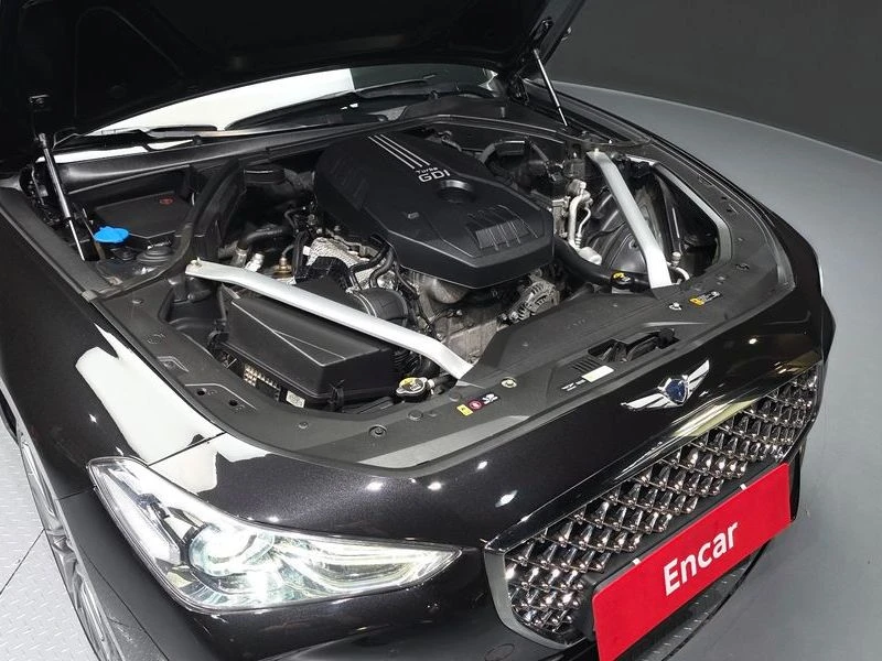 Genesis G70 2.0 Automatic, снимка 17 - Автомобили и джипове - 55598184