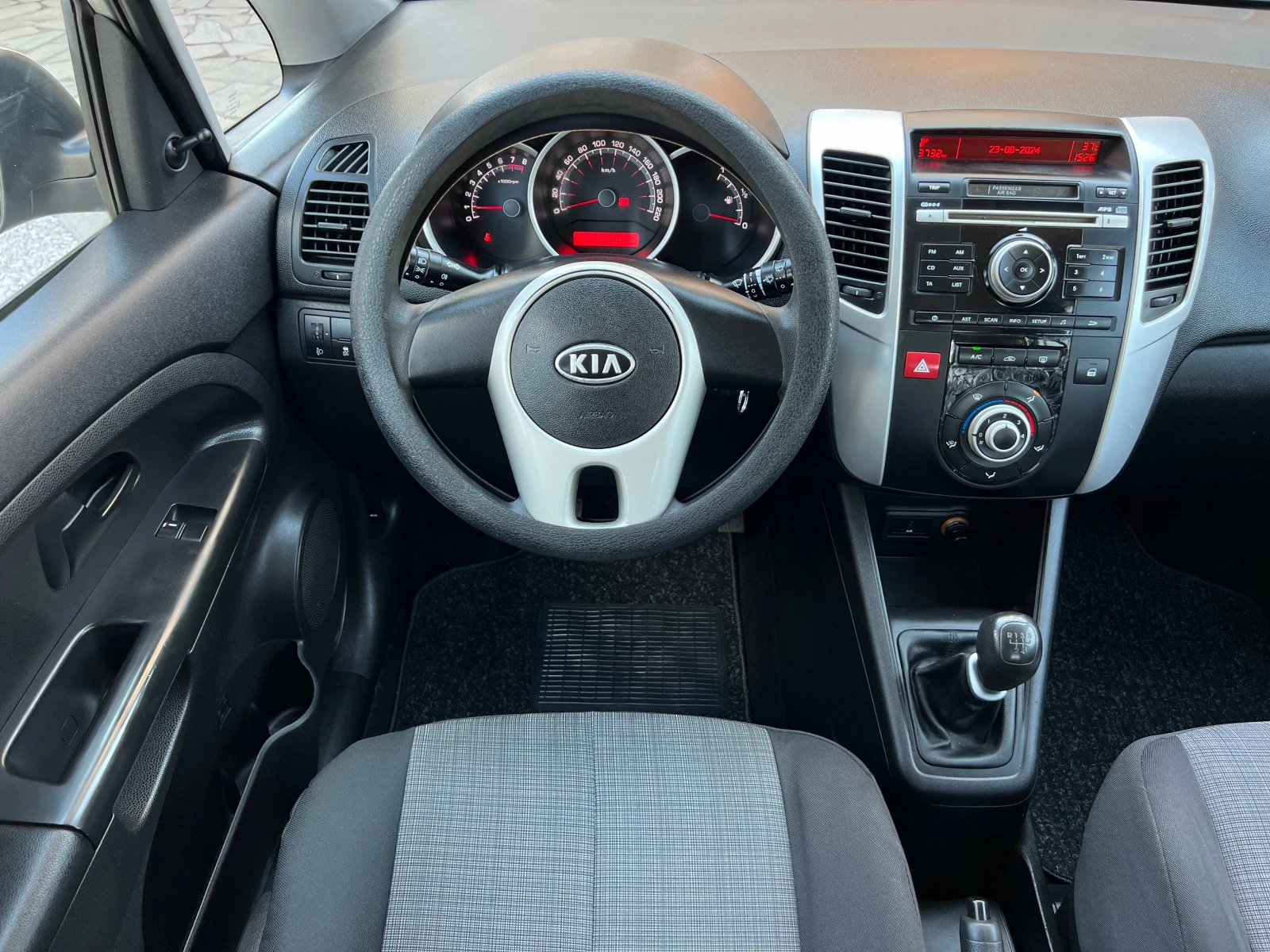 Kia Venga 1.4i* 90ks* ТОП * КАТО НОВА* ЛИЗИНГ - изображение 3