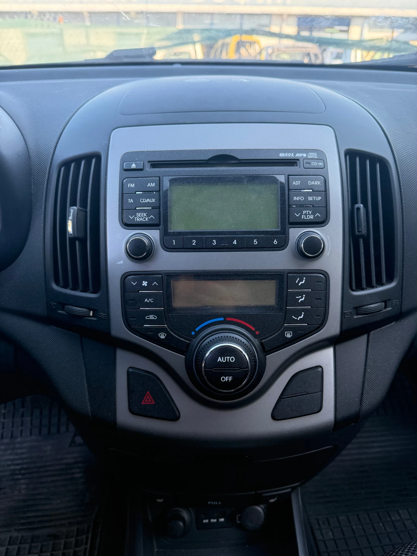 Hyundai I30 1.4 , 109 .. | Mobile.bg   14