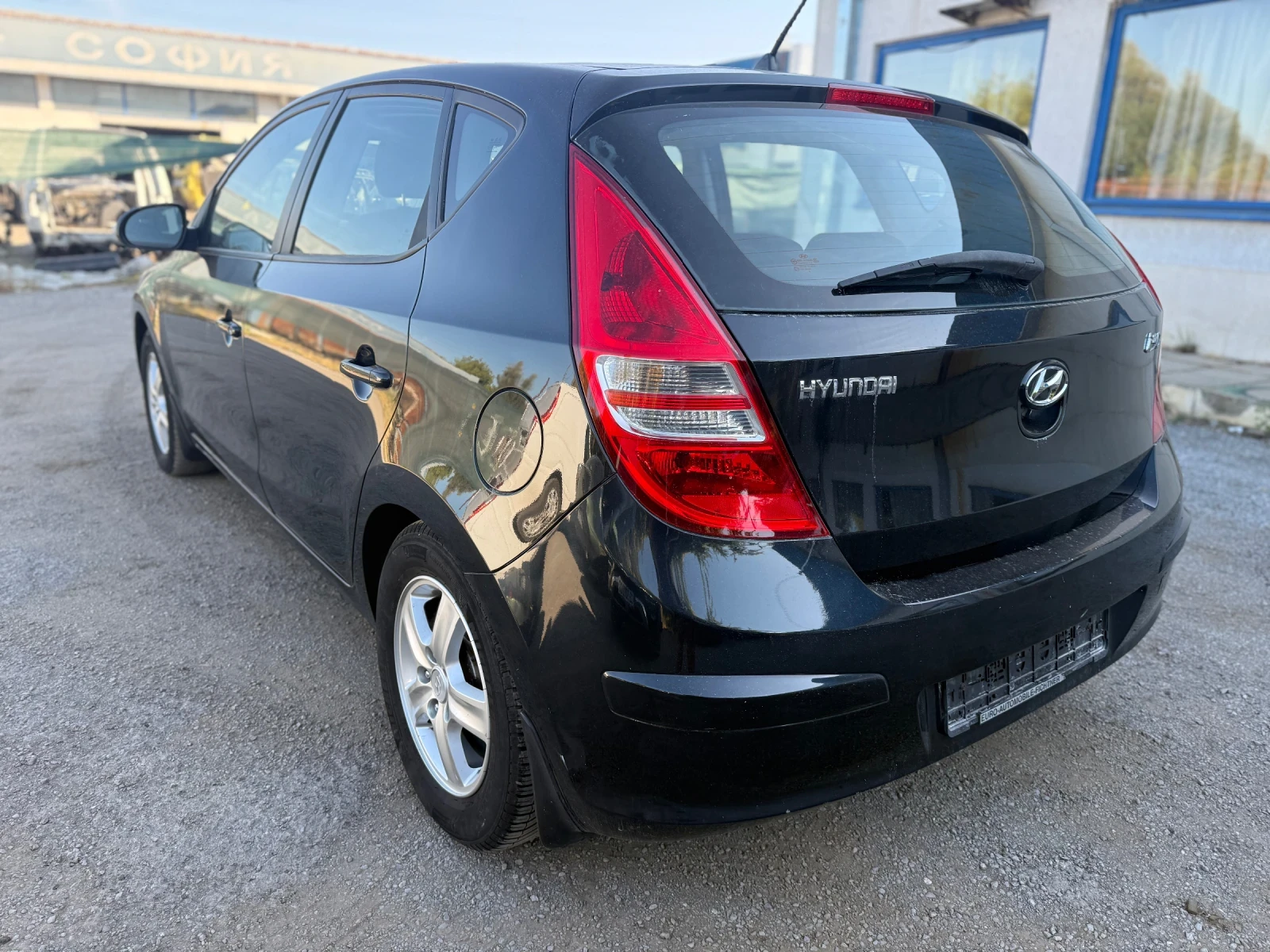 Hyundai I30 1.4 бензин, 109 к.с. - изображение 3