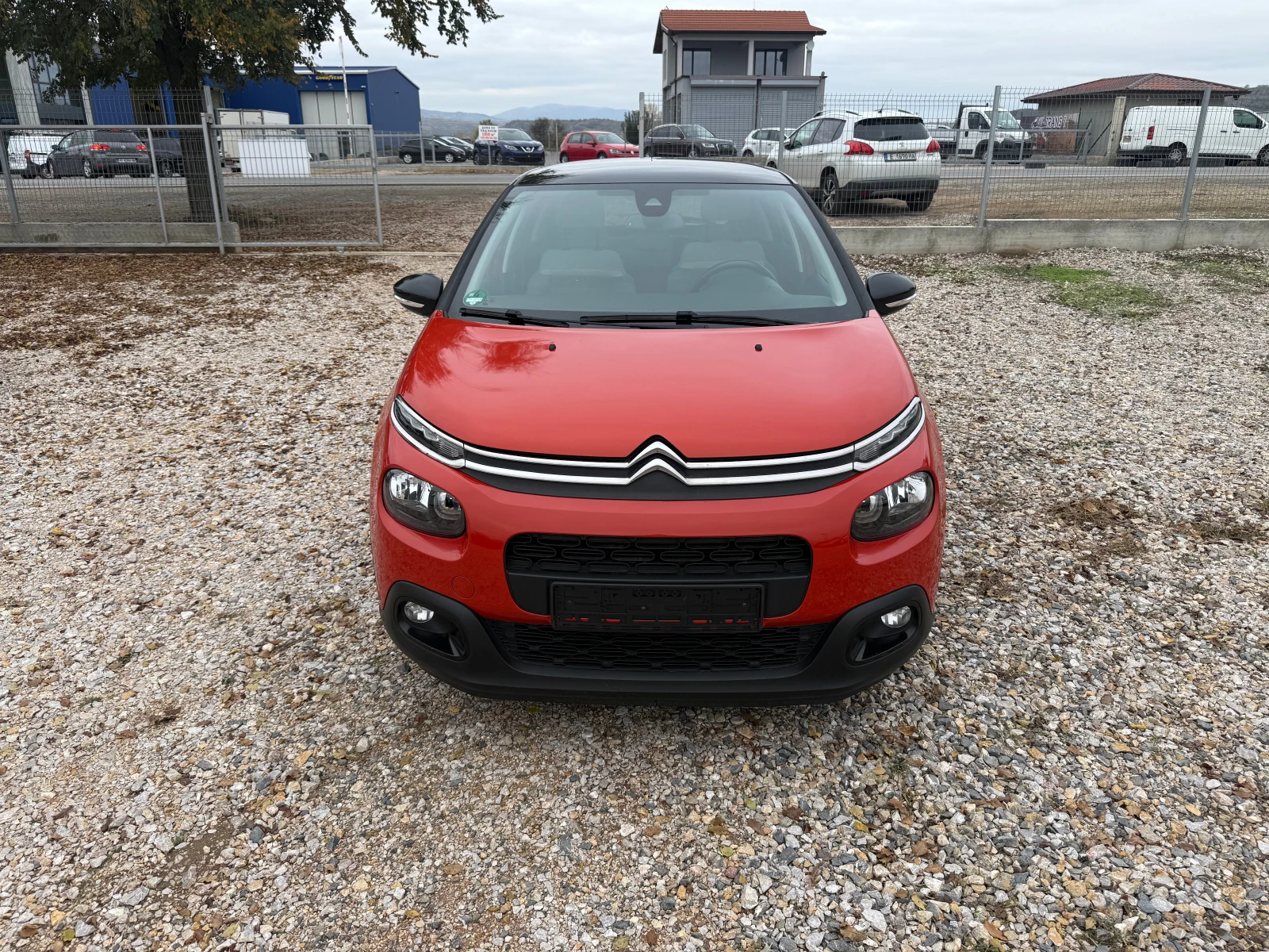 Citroen C3 1.2i/110ps/Panorama/Keyless Go/Full option/Euro6 | Mobile.bg   6