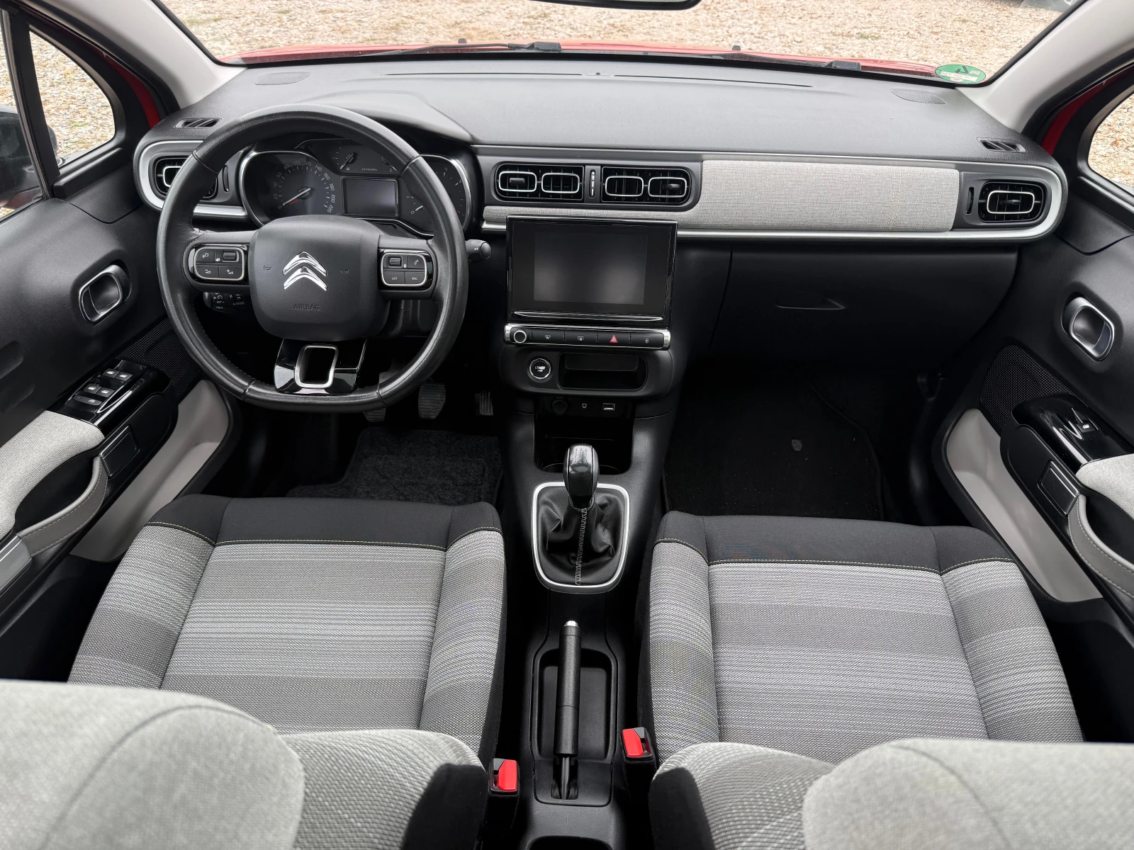 Citroen C3 1.2i/110ps/Panorama/Keyless Go/Full option/Euro6 | Mobile.bg   9