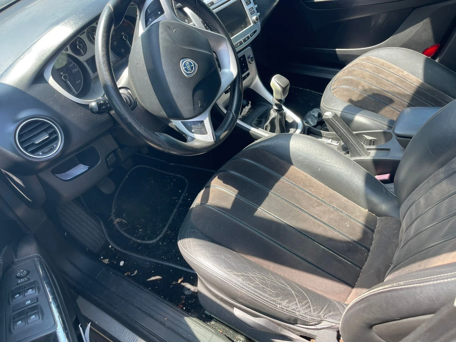 Lancia Delta 2.0 MJT DPF | Mobile.bg   9