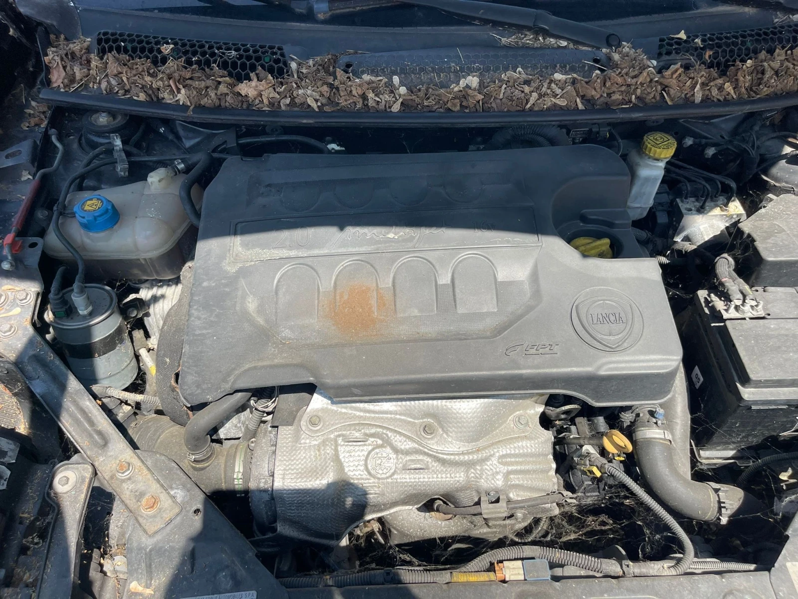 Lancia Delta 2.0 MJT DPF | Mobile.bg   12