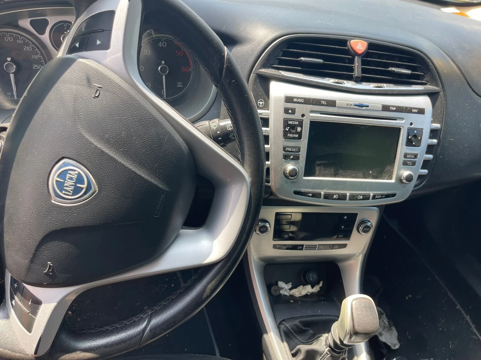 Lancia Delta 2.0 MJT DPF | Mobile.bg   11