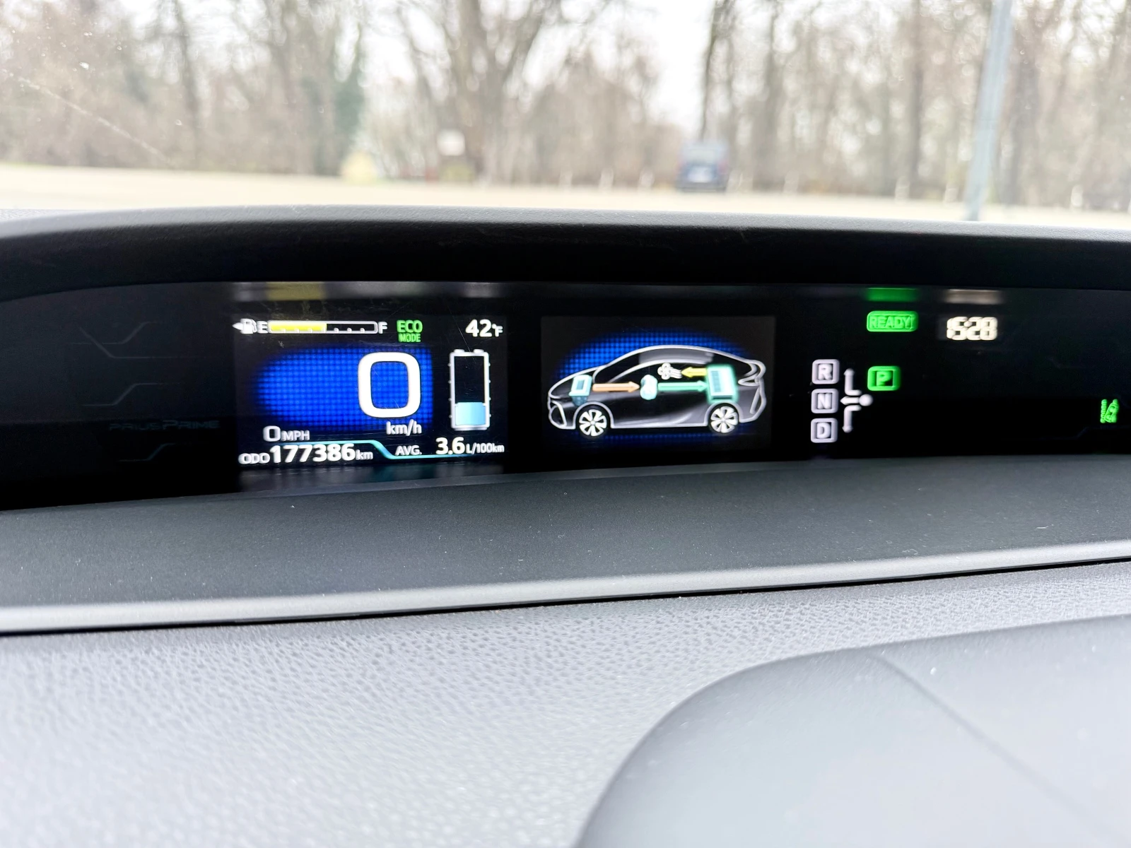 Toyota Prius PRIME* Plug in Hybrid* KeyLess*  | Mobile.bg � ����������� 16