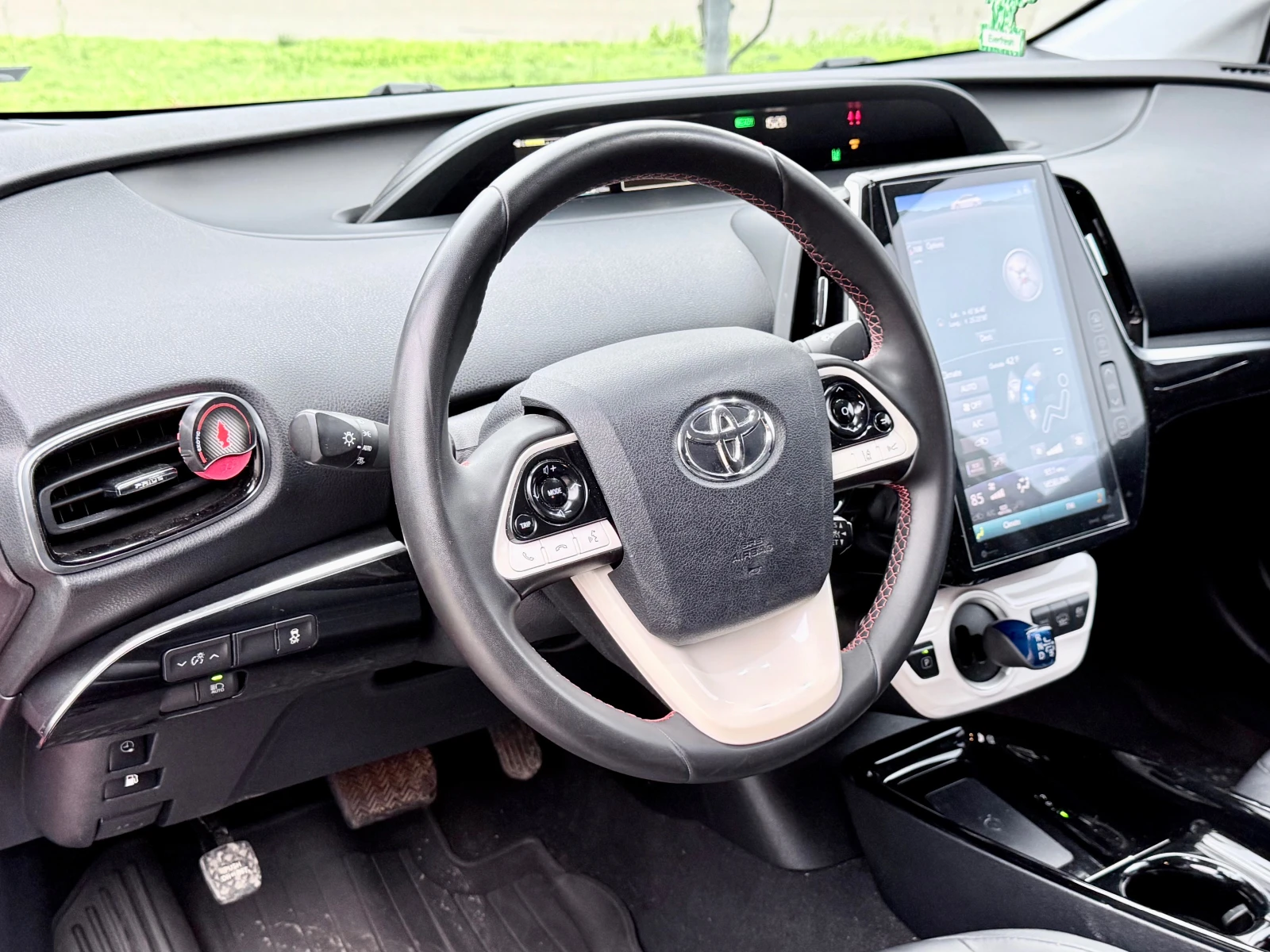 Toyota Prius PRIME* Plug in Hybrid* KeyLess*  | Mobile.bg � ����������� 15