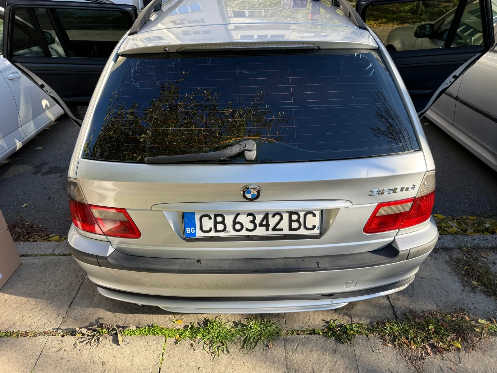 BMW 320, снимка 5 - Автомобили и джипове - 53787054