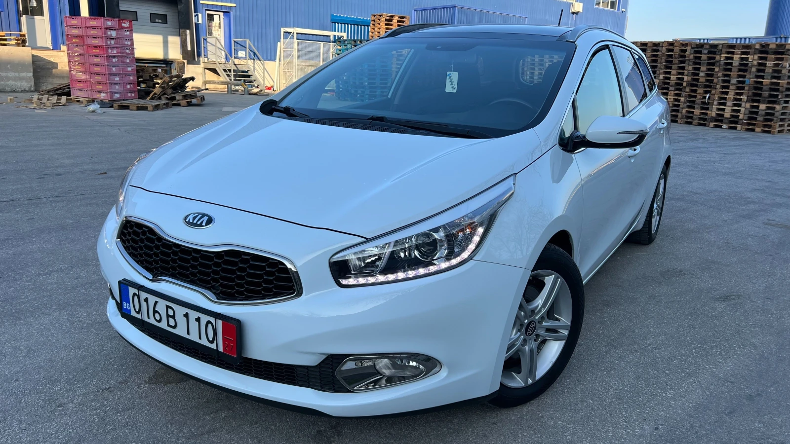 Kia Ceed 1.6 PREMIUM | Auto.bg — изображение 1