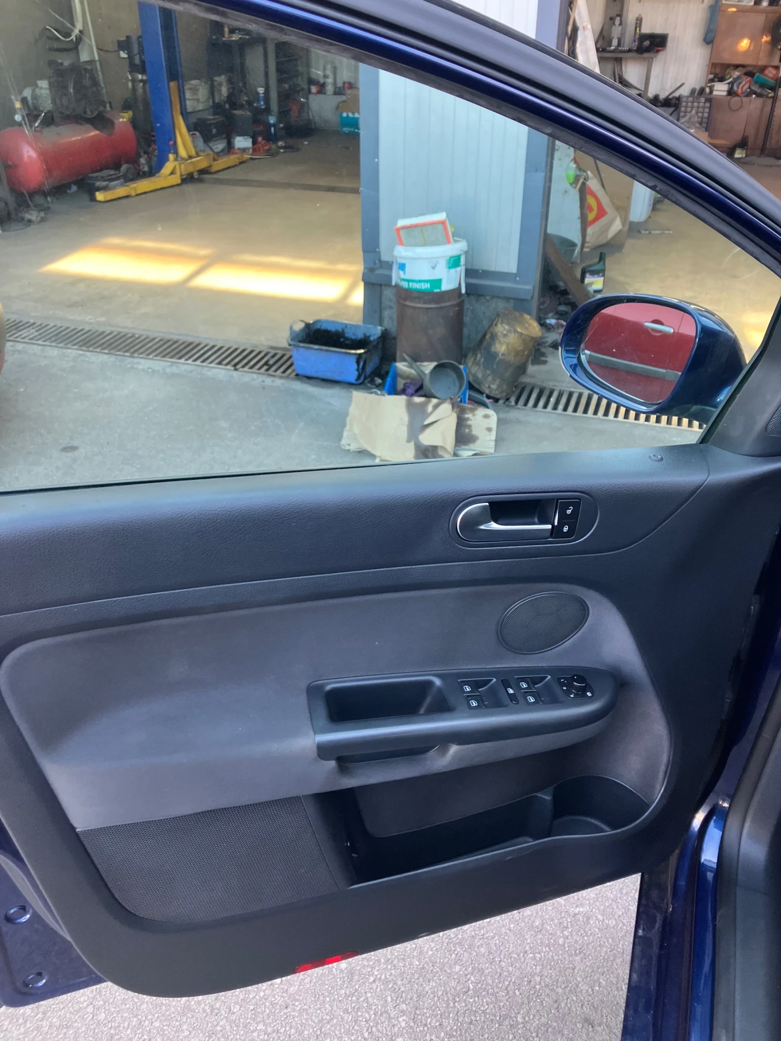 VW Golf Plus 1.6, снимка 9 - Автомобили и джипове - 53909191