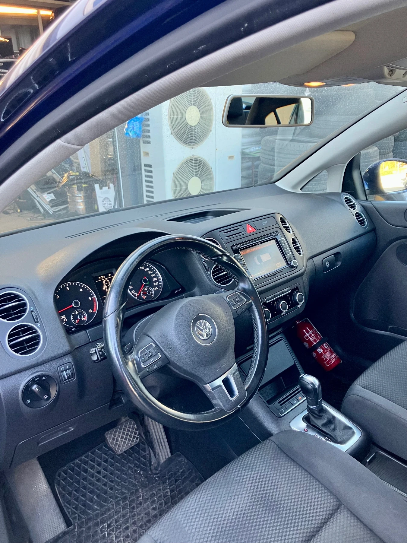 VW Golf Plus 1.6, снимка 11 - Автомобили и джипове - 53909191