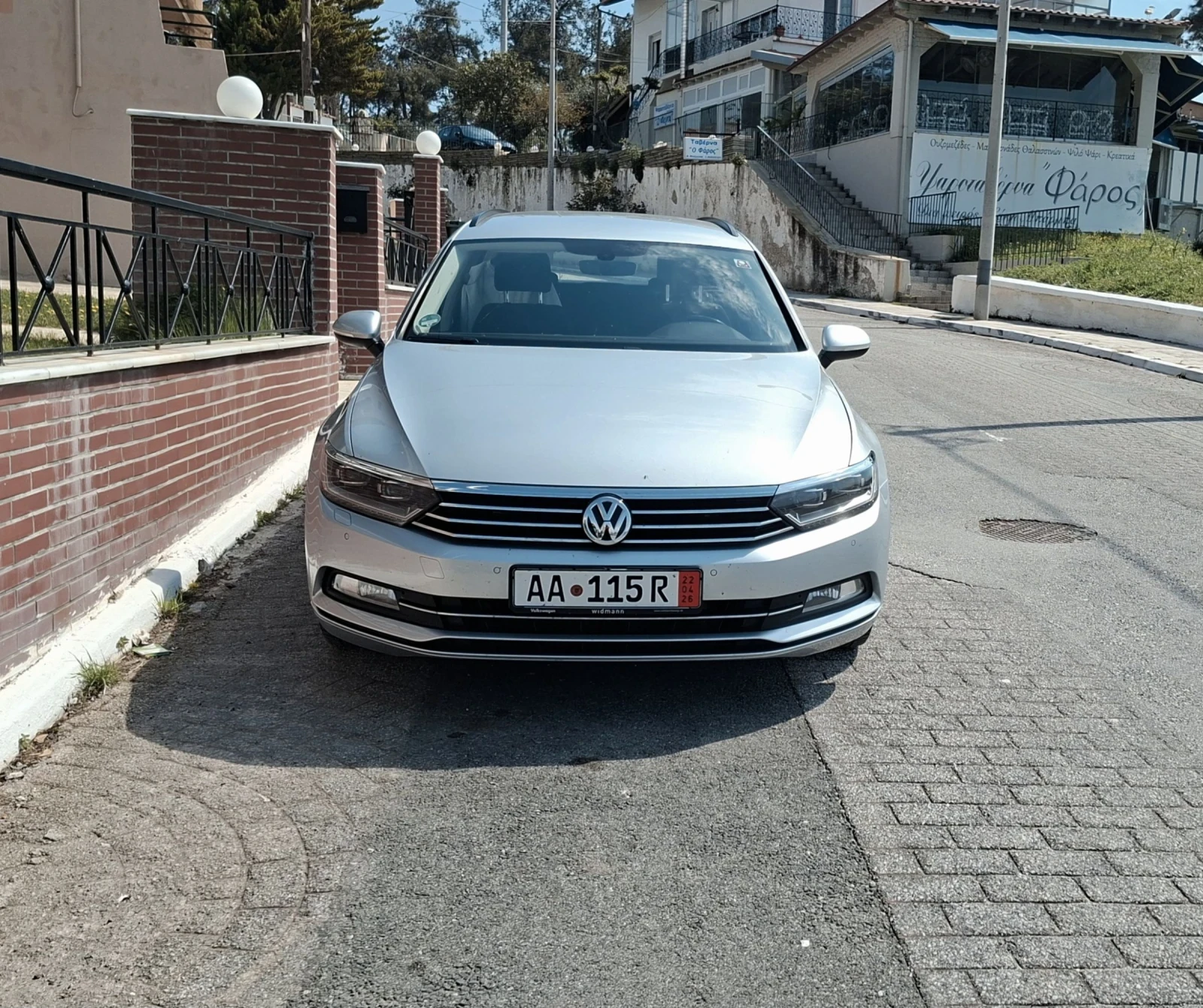 VW Passat 2.0 TDi / avtomat, снимка 7 - Автомобили и джипове - 54353609