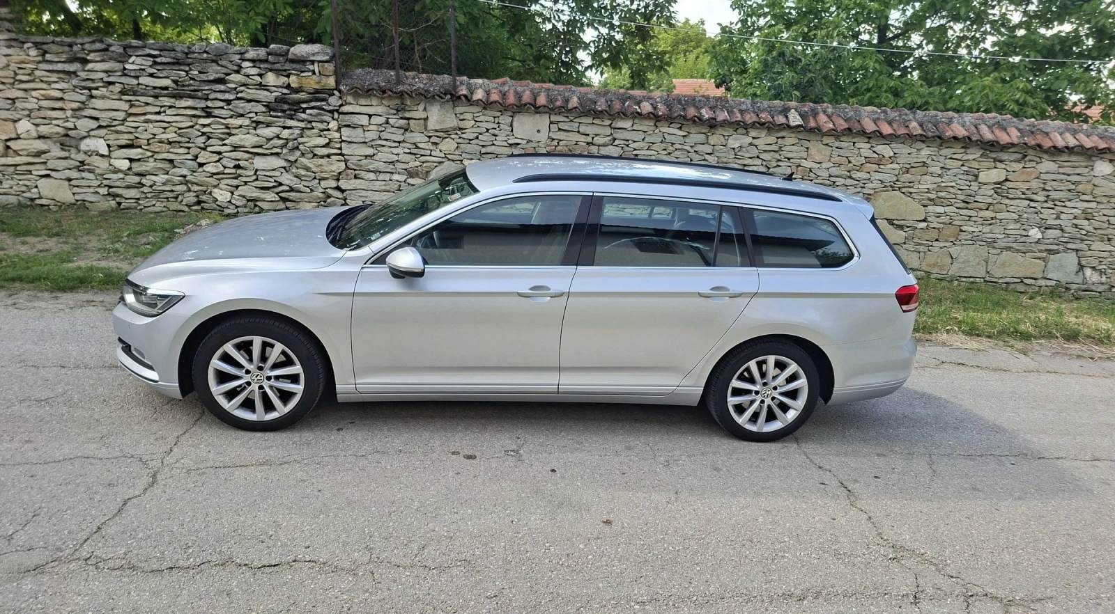 VW Passat 2.0TDi/DSG* Хеnon* LED* NAVI* Distronik* , снимка 7 - Автомобили и джипове - 54353609