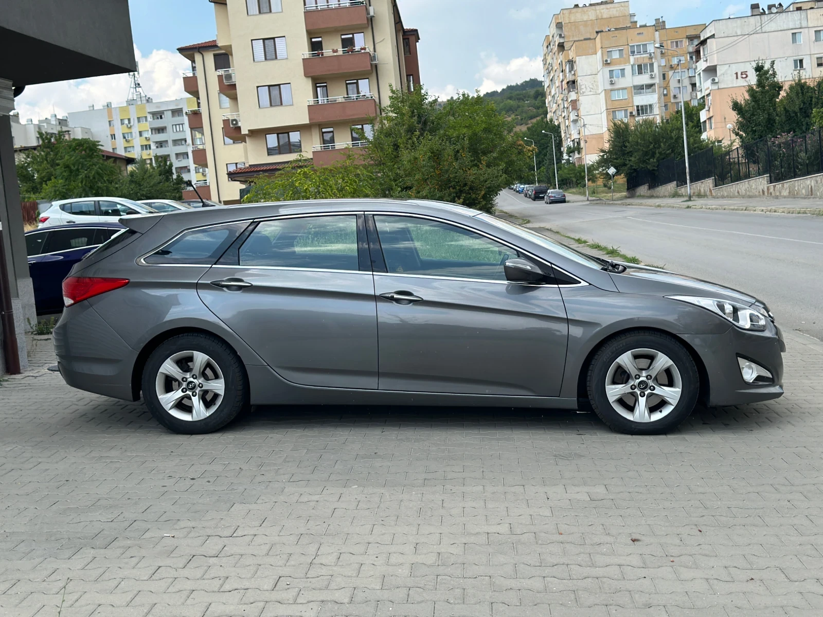Hyundai I40 1.7 CRDI , снимка 5 - Автомобили и джипове - 55205777