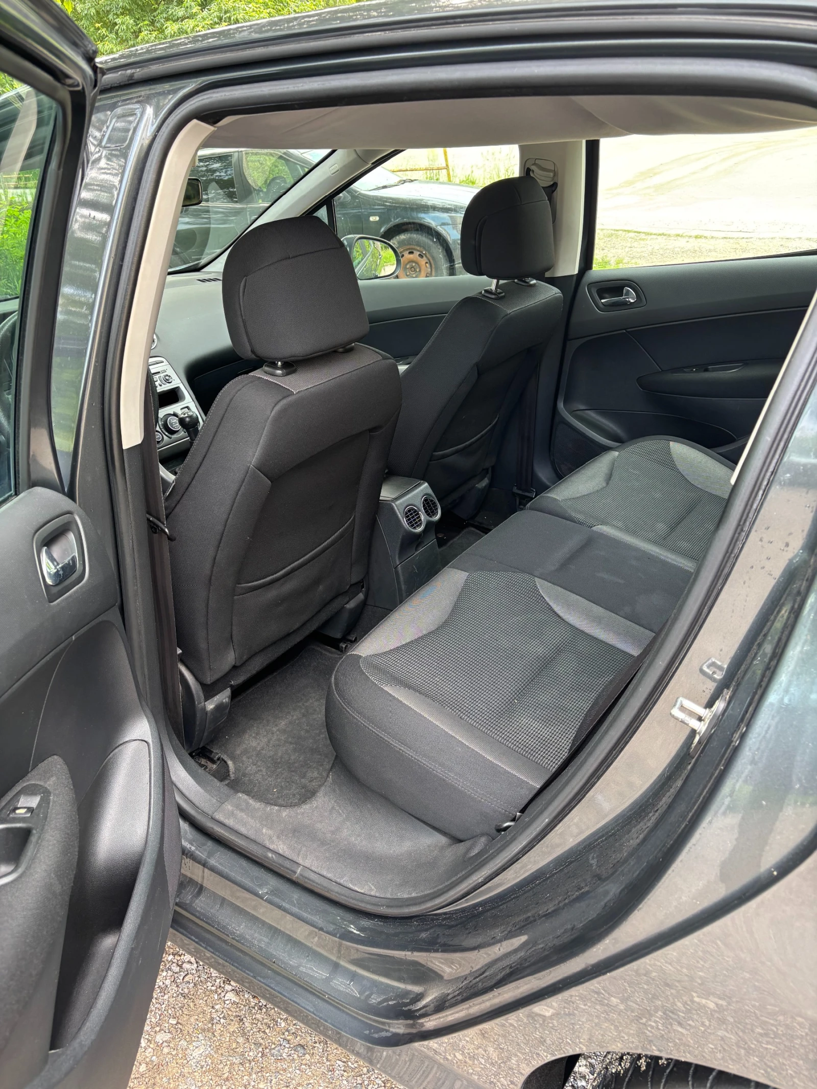 Peugeot 308 1.6 LPG, снимка 13 - Автомобили и джипове - 54808939