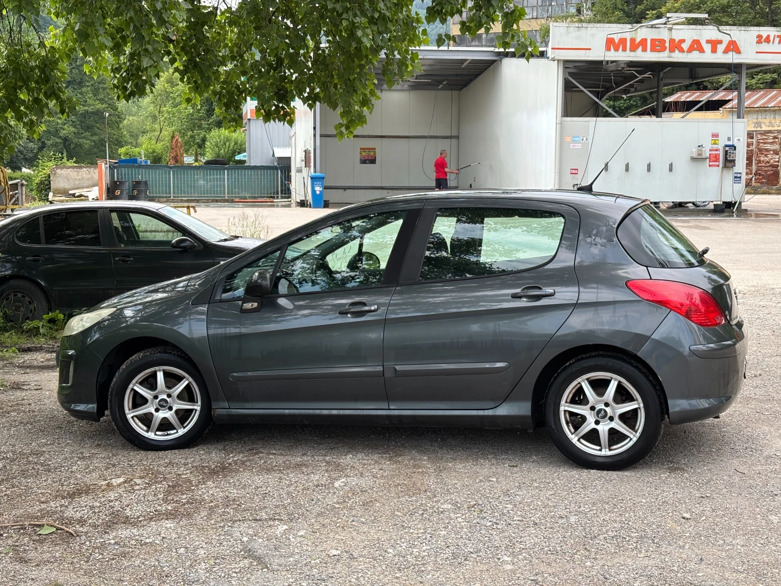 Peugeot 308 1.6 LPG, снимка 6 - Автомобили и джипове - 54808939