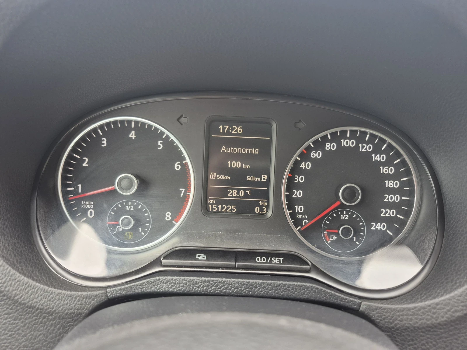 VW Polo 1.6FEIS.ГАЗ.НАВИ.ITALIA, снимка 9 - Автомобили и джипове - 55006157