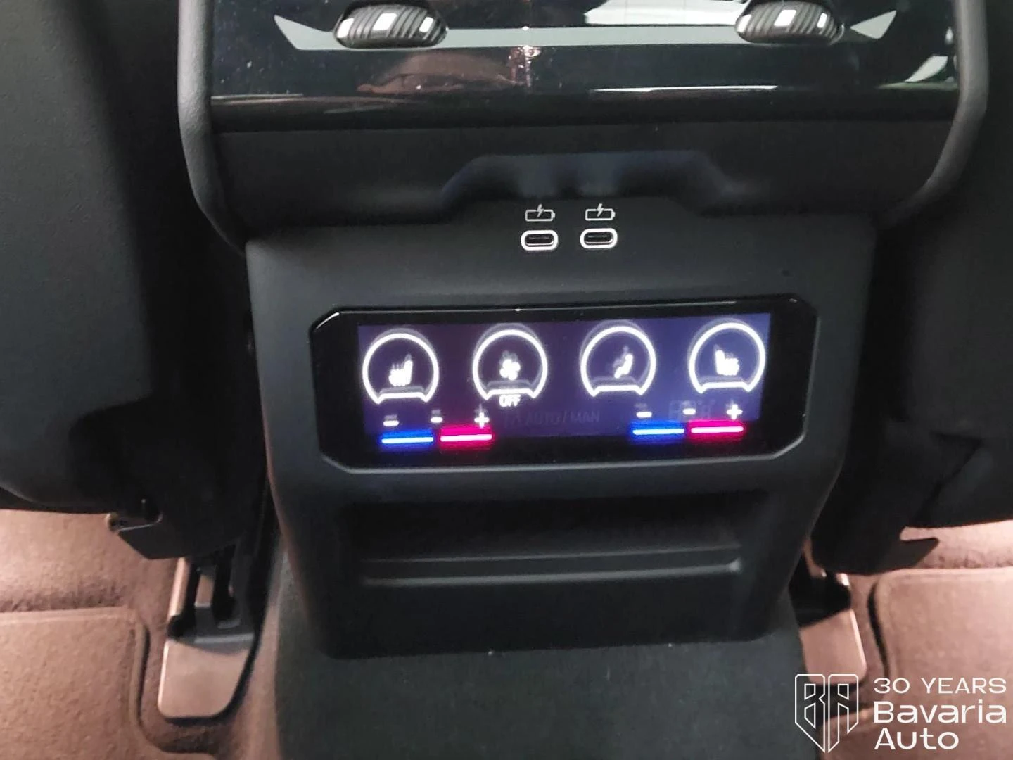 BMW 520 d xDrive M Sport Paket Steptronic, снимка 15 - Автомобили и джипове - 55018886