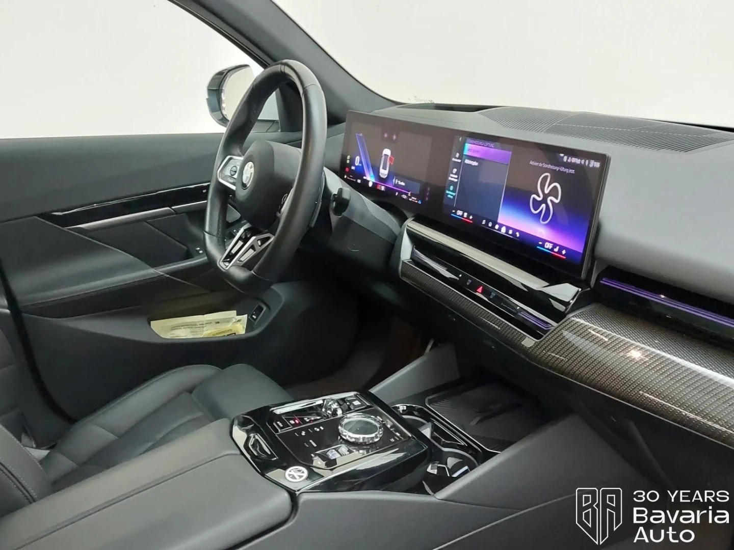BMW 520 d xDrive M Sport Paket Steptronic, снимка 8 - Автомобили и джипове - 55018886