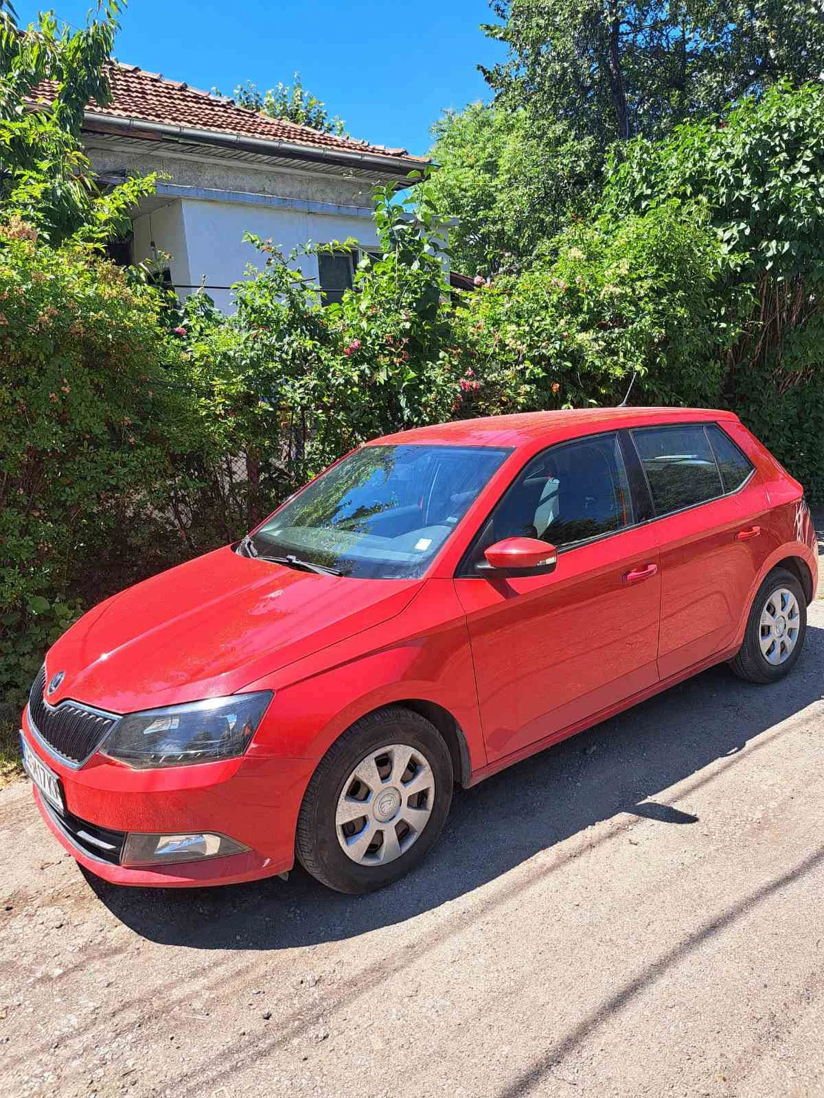 Skoda Fabia, снимка 2 - Автомобили и джипове - 55048818