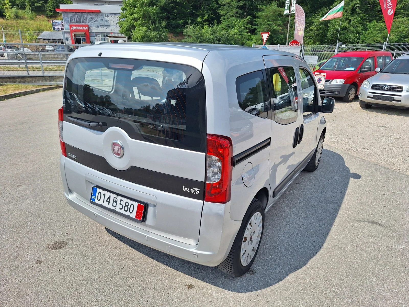 Fiat Qubo 1.4i, снимка 7 - Автомобили и джипове - 55196741