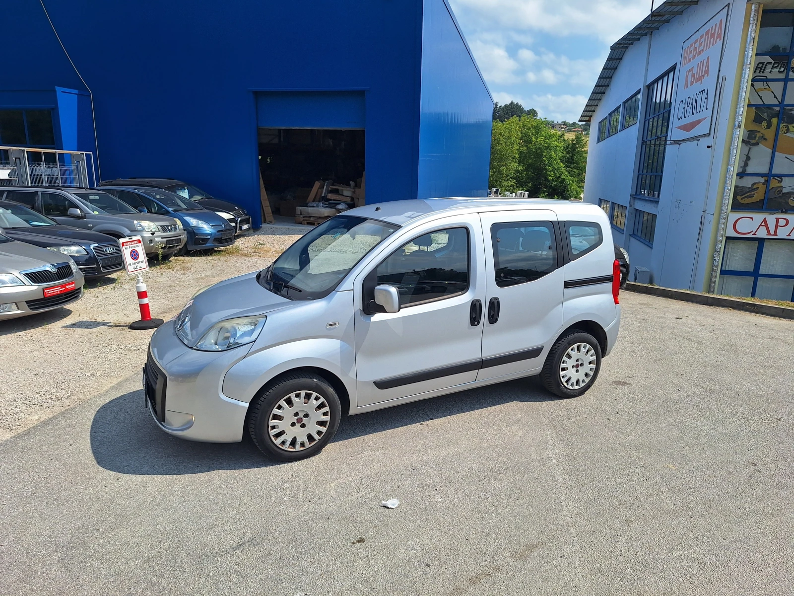 Fiat Qubo 1.4i, снимка 11 - Автомобили и джипове - 55196741