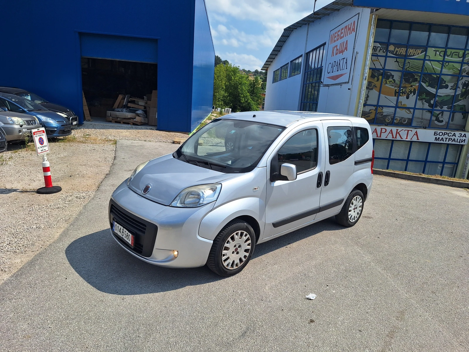 Fiat Qubo 1.4i, снимка 4 - Автомобили и джипове - 55196741