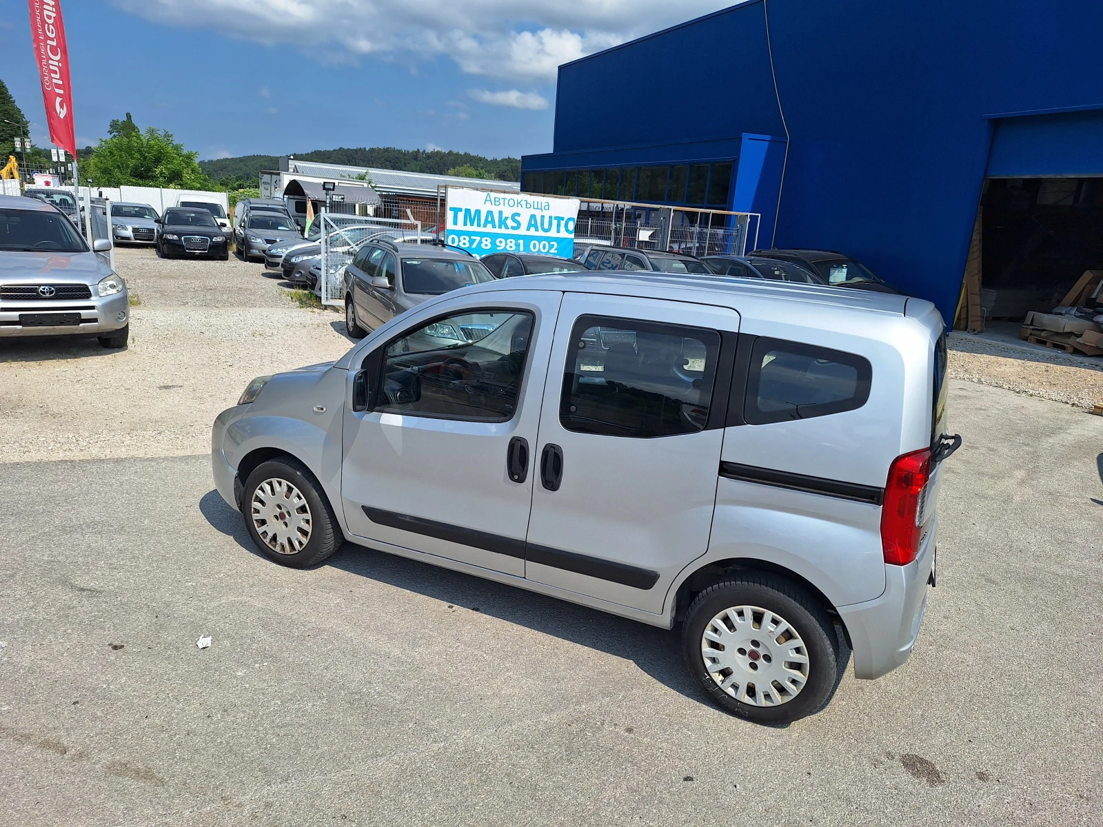 Fiat Qubo 1.4i, снимка 10 - Автомобили и джипове - 55196741